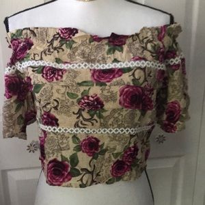Bnwt floral crop top
